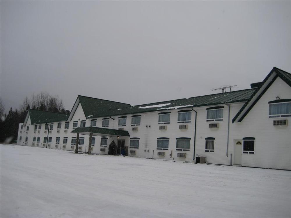 Canadas Best Value Inn Valemount Buitenkant foto